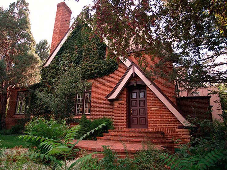 ordinary houses disturbing backstories ramsey house