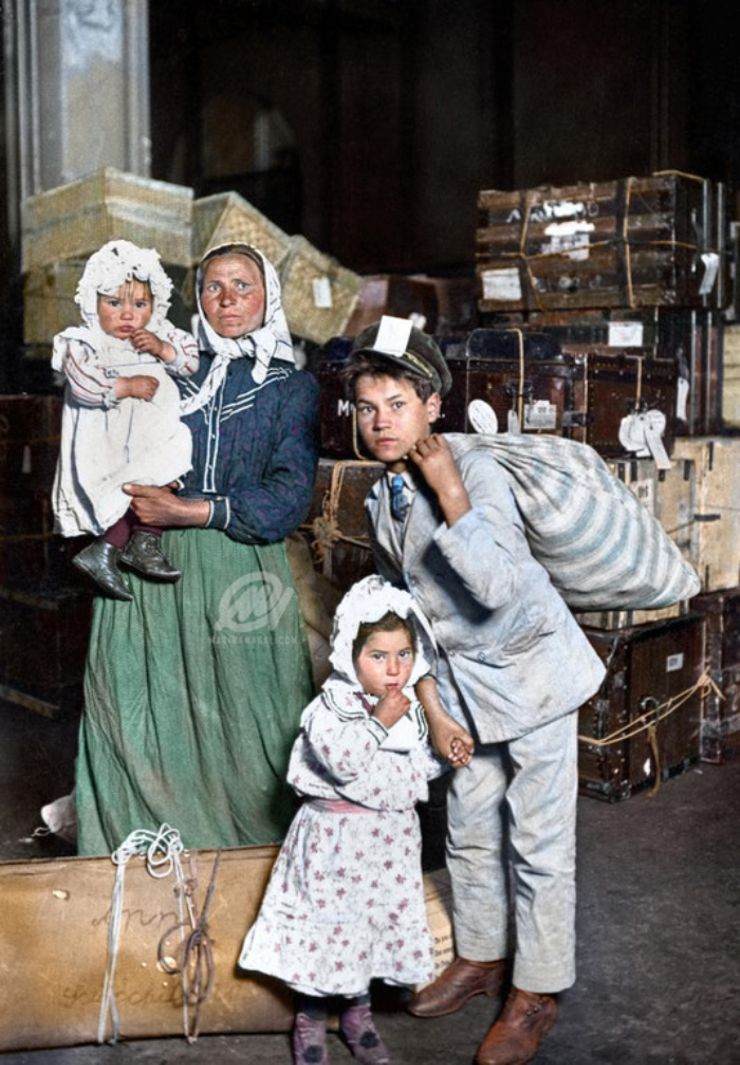 italian immigrants ellis island colorized