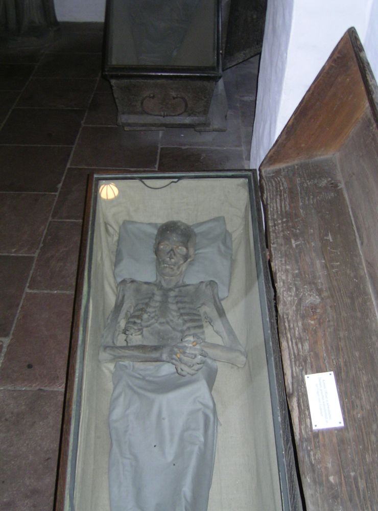 mummies basement bremen cathedral