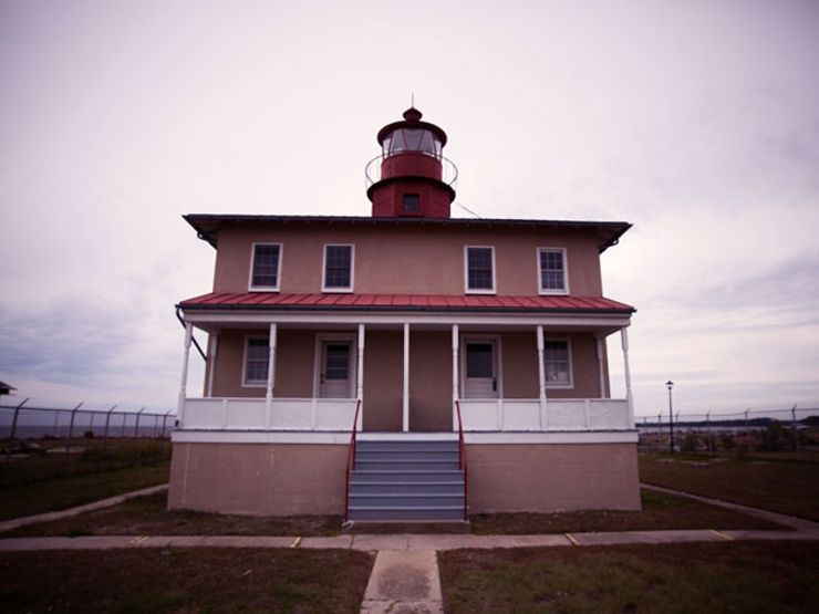 The Mass Grave of Point Lookout Lighthouse