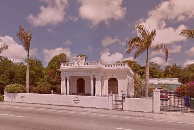 haunted houses for sale