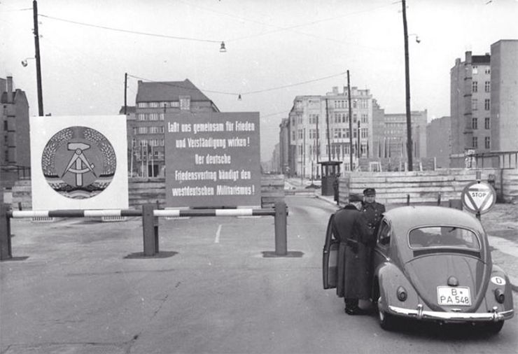 checkpoint charlie