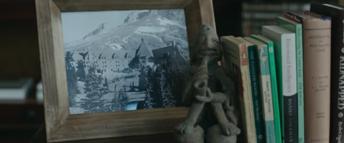 dark tower trailer overlook