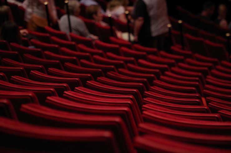 go to play theatre broadway 101 first date ideas