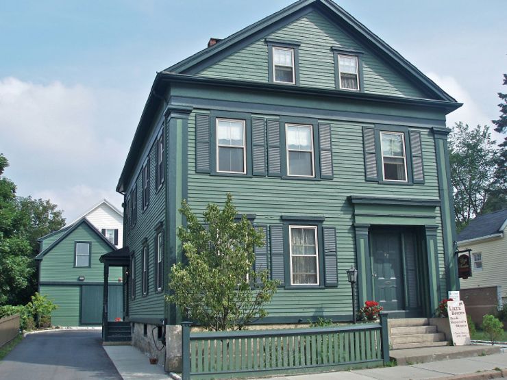 haunted houses open to the public