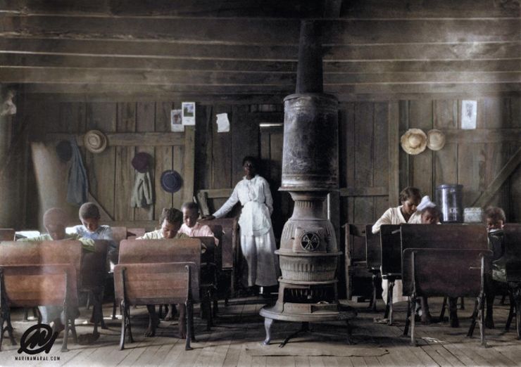 schoolhouse kentucky colorized