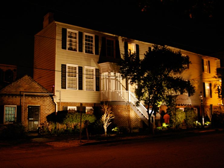 most haunted places in savannah
