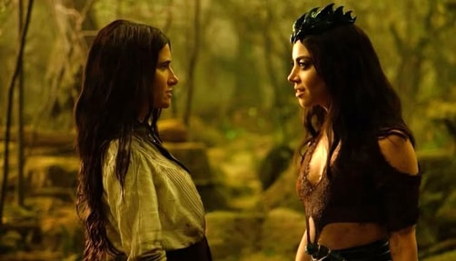 Kathryn Hahn and Aubrey Plaza in 'Agatha All Along'