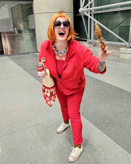 Aunt Gladys cosplay