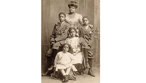 Ida B. Wells with her children in 1909.