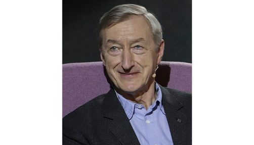 Julian Barnes