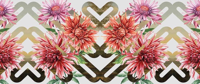 flowers from the cover of the river has roots