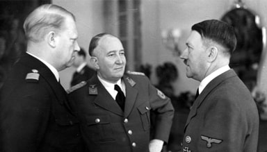 Photo of Vidkun Quisling meeting Adolf Hitler.
