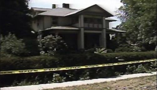 preston-murr-805-linden-street 805 Linden Street behind caution tape.