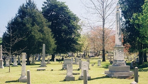 Maple Hill Cemetery in Huntsville, Alabama
