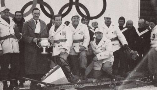 Billy Fiske with his gold-medal-winning team in 1932.