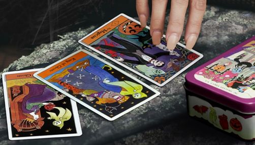 The Halloween tarot deck