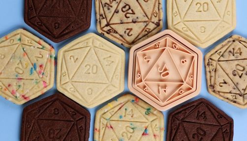 d20-cookie-cutter_dungeons-and-dragons-gift-guide Dungeons & Dragons D20 cookie cutter
