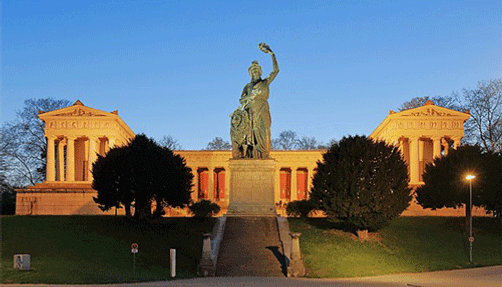 Image of the statue of Bavaria.