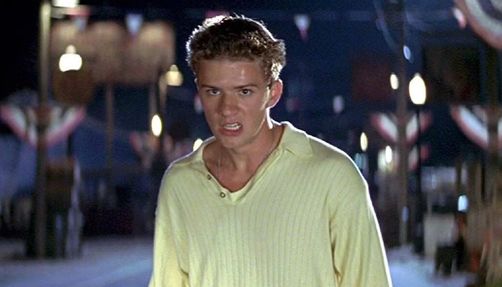 Ryan Phillippe as Barry Cox