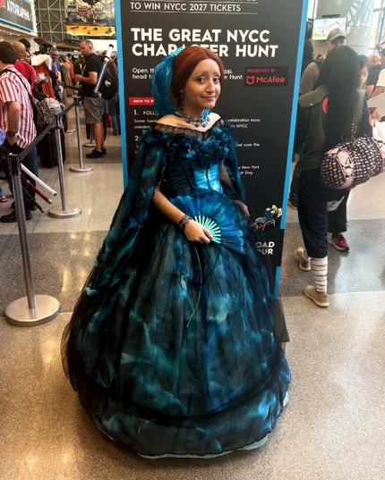 elizabeth-lavenza__nycc-horror-cosplays-2026 Elizabeth Lavenza from Frankenstein cosplay