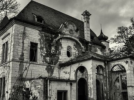 Haunted Houses