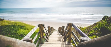 steps down to the beach