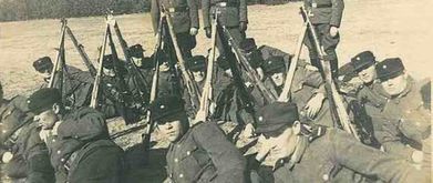 escape from sobibor feature